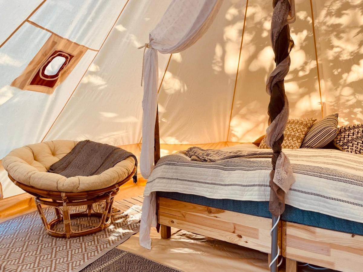 Koh Tenta A B&B In A Luxury Glamping Style Mariefred Exterior photo